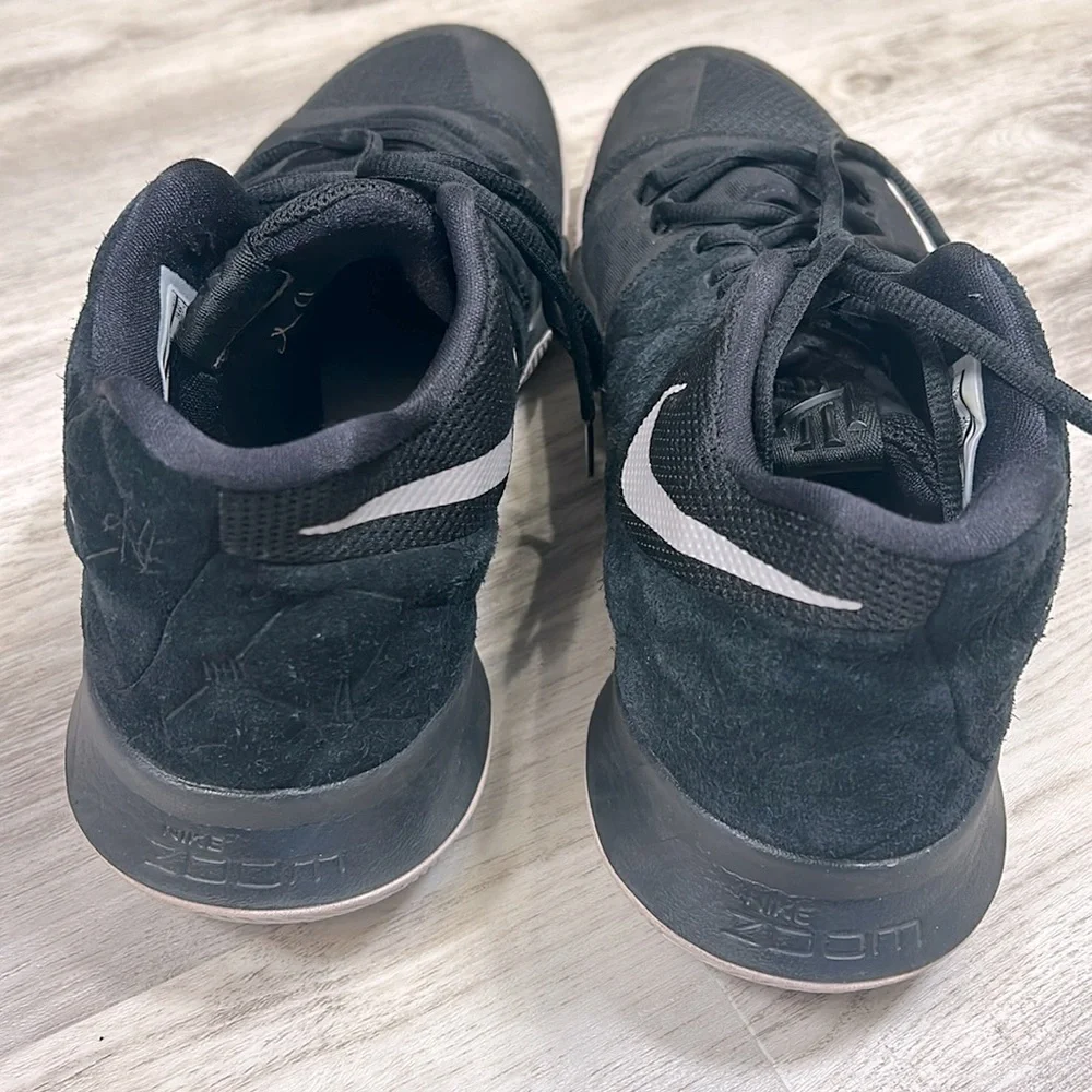 Nike Kyrie 3 Black Suede Quilted Embroidered Swoosh 852395-010 Collector Edition